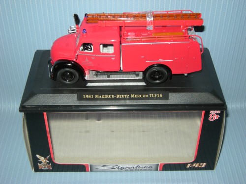 Road Signature<br>1:43 1961 MAGIRUS-DEUTZ MERCUR TLF 16